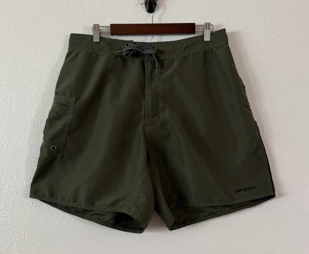 Patagonia Men’s Board Shorts 36 Green Swim Trunks Cargo Pocket
